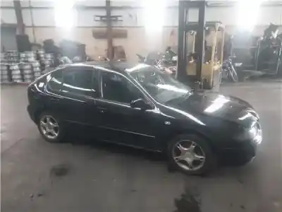 Veicolo di demolizione seat leon (1m1) 1.9 tdi dell'anno 2000 alimentato asv