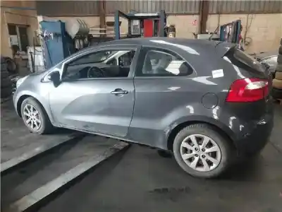 Veículo de Sucata kia rio iii (ub) 1.1 crdi do ano 2013 alimentado d3fa