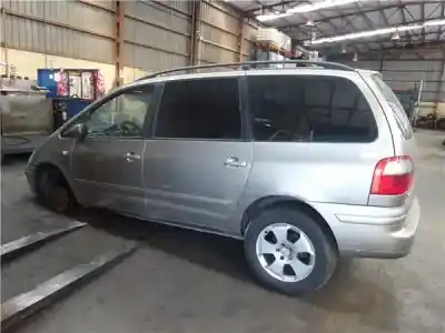 Verschrottungsfahrzeug ford galaxy (vx) 1.9 tdi des jahres 2004 angetrieben auy