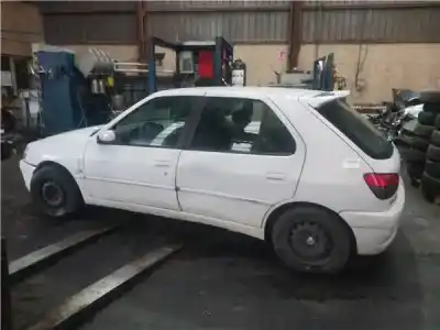 Vehicul casat peugeot 306 (7b, n3, n5) 1.9 d al anului 2000 alimentat wjz (dw8)