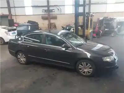 Vehicul casat volkswagen passat berlina (3c2) 2.0 tdi 16v al anului 2005 alimentat bkp
