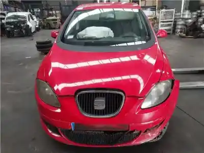 Vehicul casat SEAT ALTEA (5P1)  al anului 2004 alimentat BKD