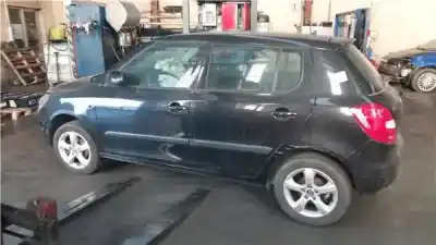 Veicolo di demolizione skoda fabia (5j2 ) 1.2 8v tsi dell'anno 2011 alimentato cbz