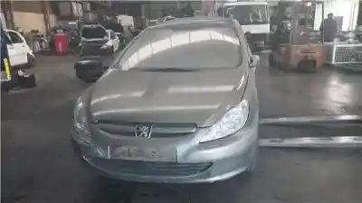 Véhicule à la ferraille PEUGEOT 307 BREAK / SW (S1)  de l'année 2003 alimenté RHY (DW10TD)