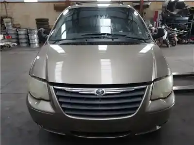 Véhicule à la ferraille CHRYSLER VOYAGER (RG)  de l'année 2005 alimenté D 7 O VM20C