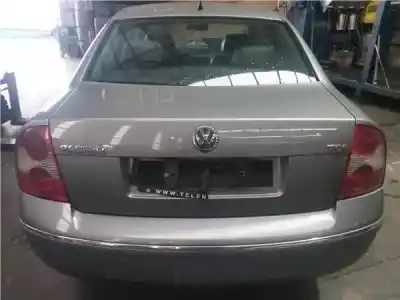 Véhicule à la ferraille volkswagen passat berlina (3b3) 1.9 tdi de l'année 2003 alimenté avf