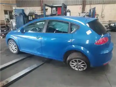 Véhicule à la ferraille seat leon (1p1) 1.6 tdi de l'année 2011 alimenté cayc