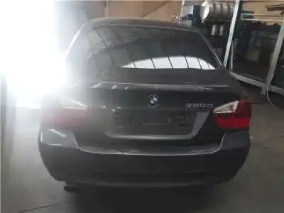 Veículo de Sucata bmw serie 3 berlina (e90) 2.0 320d do ano 2008 alimentado n47 d20 a