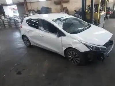 Véhicule à la ferraille kia ceed (jd) 1.0 concept de l'année 2017 alimenté g3lc