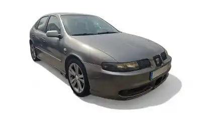 Veicolo di demolizione SEAT LEON (1M1) Sport F.R. 150 CV / 110 KW dell'anno 2005 alimentato ARL