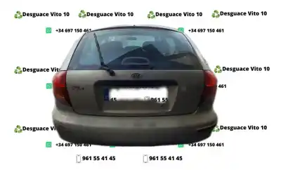 Veículo de Sucata kia rio ls berlina do ano 2001 alimentado a5d