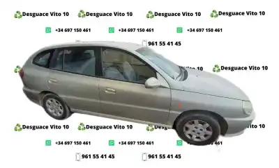 Veículo de Sucata kia rio ls berlina do ano 2001 alimentado a5d