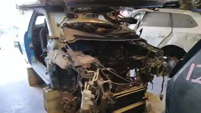 Veículo de Sucata FORD FOCUS BERLINA (CAP) Ambiente (D) do ano 2005 alimentado G8DA