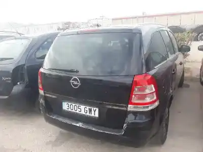 Veículo de Sucata opel zafira b enjoy plus do ano 2010 alimentado z17dtj