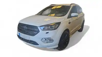 Scrapping Vehicle FORD KUGA (CBS) Titanium of the year 2017 powered 