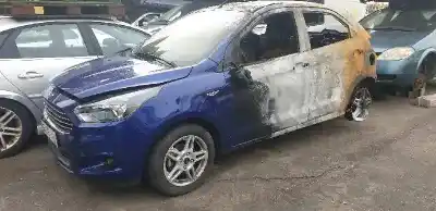 Veículo de Sucata ford ka+ ultimate do ano 2017 alimentado yskd