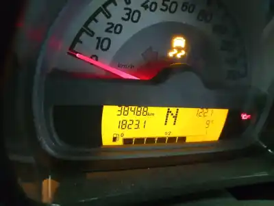 Veículo de Sucata smart coupe fortwo coupe mhd (52kw) (451.380) 71 cv / 52 kw do ano 2013 alimentado 3b21