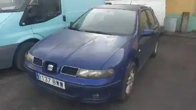 Veicolo di demolizione SEAT LEON (1M1) Stella dell'anno 2002 alimentato ALH