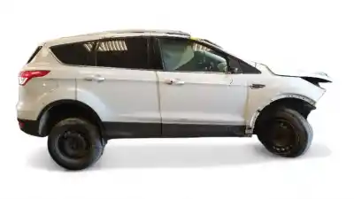 Здавання транспортного засобу ford kuga (cbs) trend року 2013 потужний ufma