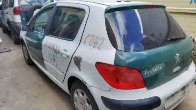 Vehicul casat peugeot 307 (s1) xs al anului 2001 alimentat 