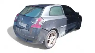 Veículo de Sucata fiat stilo (192) 1.9 jtd cat do ano 2001 alimentado 192a1000
