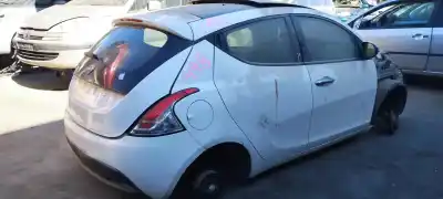 Veículo de Sucata lancia ypsilon (402) gold do ano 2001 alimentado 169a4000