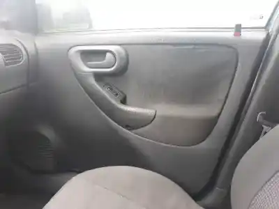 Здавання транспортного засобу opel corsa c furgoneta/hatchback (x01) 1.2 16v (f08, w5l) року 2001 потужний z12xe