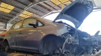 Veículo de Sucata OPEL CORSA D CATCH ME do ano 2001 alimentado Z13DTH