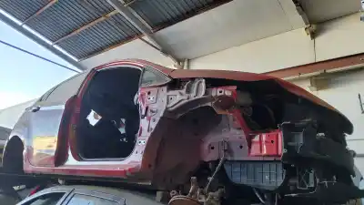 Veículo de Sucata ford fiesta (cb1) ambiente do ano 2001 alimentado f6jb