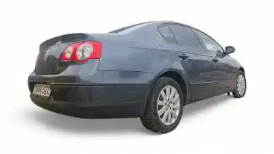 Veículo de Sucata volkswagen passat berlina (3c2) advance plus do ano 2010 alimentado cbdc