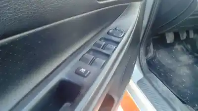 Veículo de Sucata mazda 6 hatchback (gg) 2.0 di (gg14) do ano 2003 alimentado rf5c