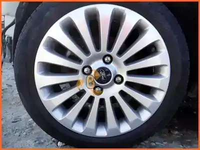 Véhicule à la ferraille ford fiesta vi (cb1, ccn) 1.25 de l'année 2009 alimenté snj