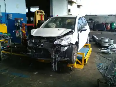 Veículo de Sucata citroen c3 8f01 do ano 2011 alimentado 8f01