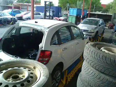 Veículo de Sucata citroen c3 8f01 do ano 2011 alimentado 8f01