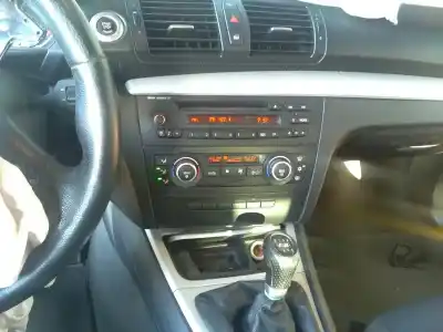 Veicolo di demolizione bmw serie 1 berlina (e81/e87) n47d20c dell'anno 2007 alimentato n47d20c