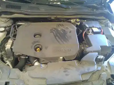 Veículo de Sucata volvo v40 d4162t do ano 2012 alimentado d4162t