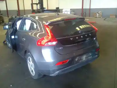 Veículo de Sucata volvo v40 d4162t do ano 2012 alimentado d4162t