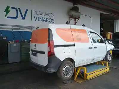 Sloopvoertuig renault expres rjk / fd0 van het jaar 0 aangedreven k9k u8