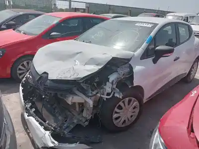Veículo de Sucata renault clio iv life do ano 2012 alimentado k9k