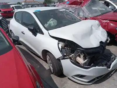 Veículo de Sucata renault clio iv life do ano 2012 alimentado k9k