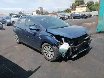 Veículo de Sucata hyundai i30 (gd) g4lc do ano 2012 alimentado g4lc