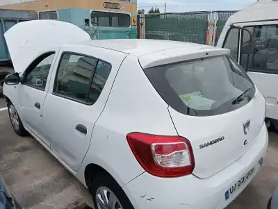 Veículo de Sucata dacia sandero d4f f7 do ano 2008 alimentado d4f f7