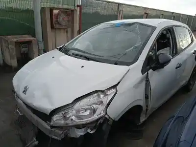 Veículo de Sucata peugeot 208 bh02 do ano 2012 alimentado bhwdv6fe bh02