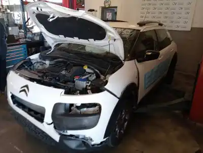Scrapping Vehicle citroen c4 cactus hm01 of the year 2014 powered hm01