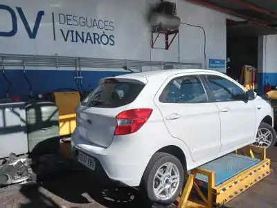 Veículo de Sucata ford ka (ccu) ka+ do ano 2016 alimentado yskd