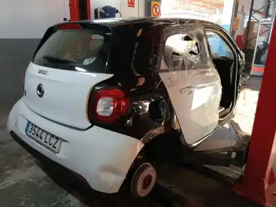 Veicolo di demolizione smart forfour 1 smart passion manual dell'anno 2014 alimentato 