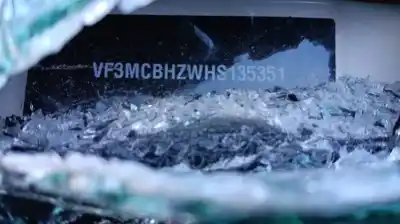 Утилизация автомобиля PEUGEOT 3008 Style года 2016 питание 