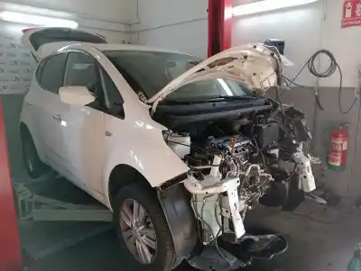 Veículo de Sucata HYUNDAI IX20 (JC) 1.4 do ano 2010 alimentado G4FA