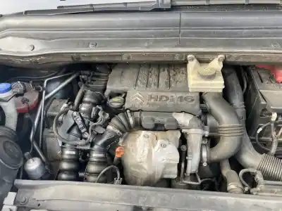 Veículo de Sucata CITROEN C4 BERLINA C4 BERLINA do ano 2004 alimentado 