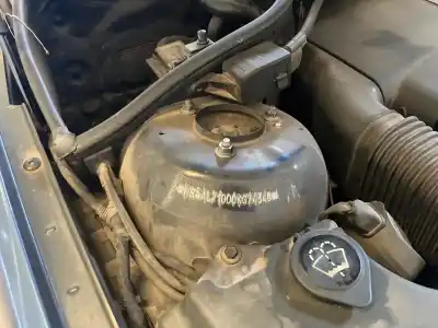 Veículo de Sucata bmw serie 3 berlina (e46) serie 3 berlina do ano 1998 alimentado 